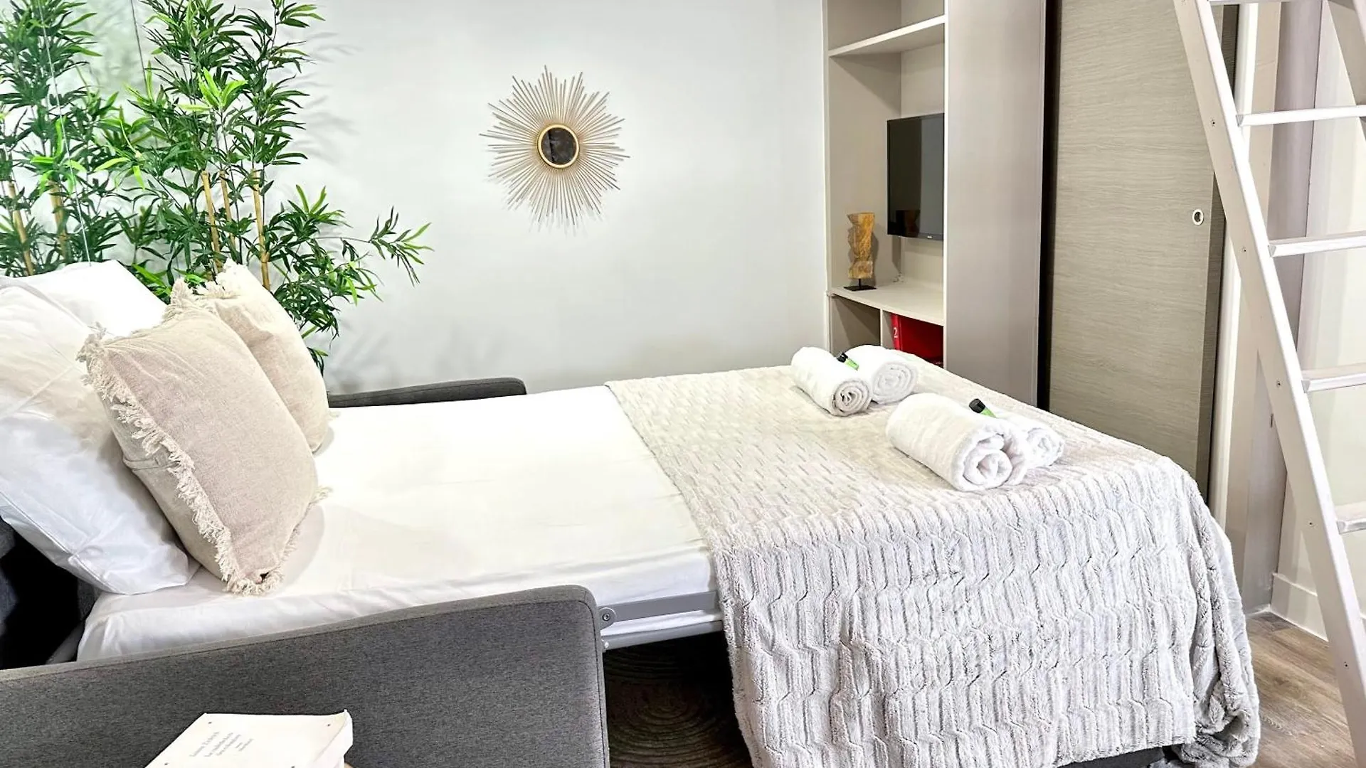 Stylish Studio Steps From Le Marais