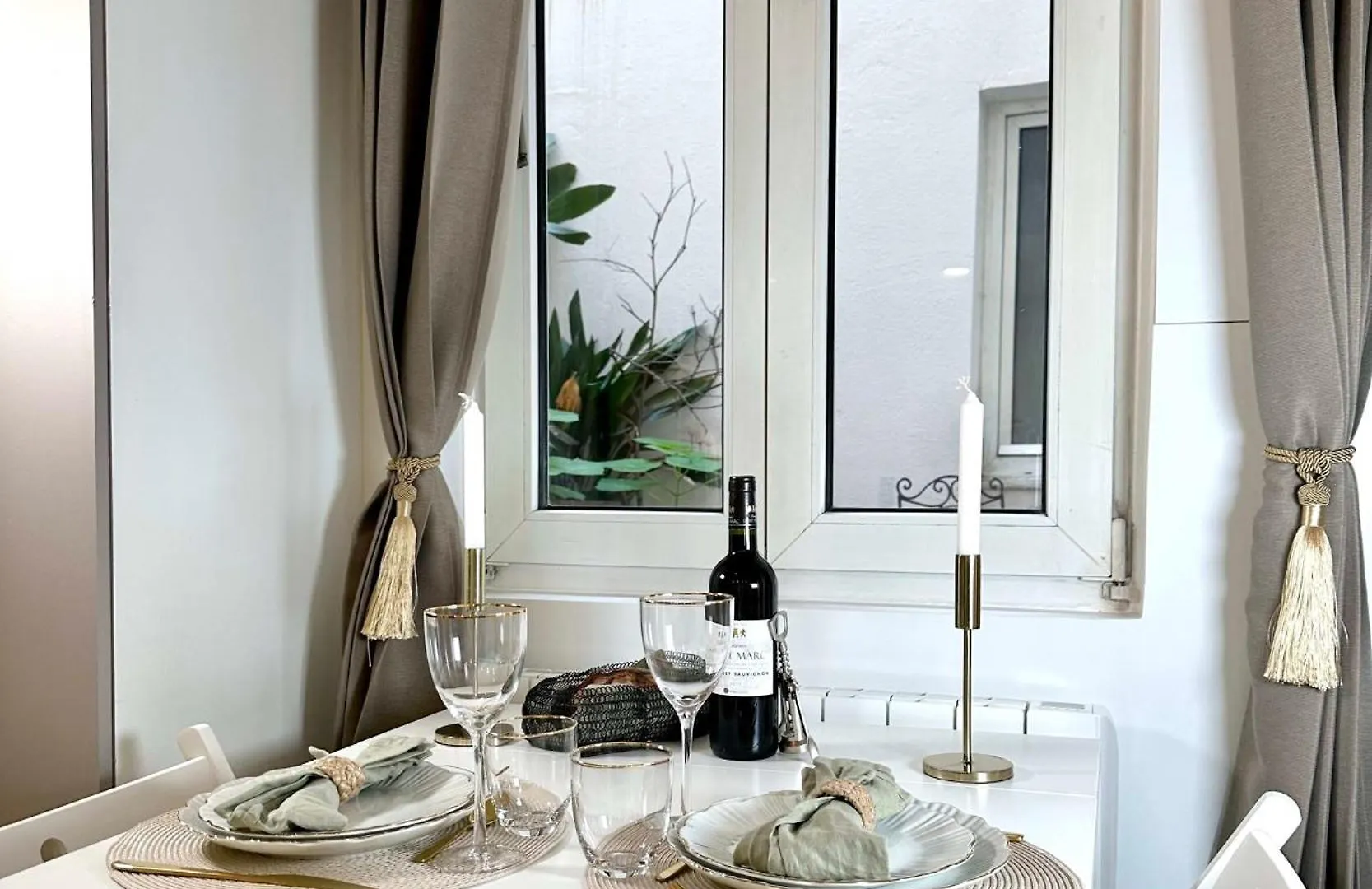 Stylish Studio Steps From Le Marais Daire *